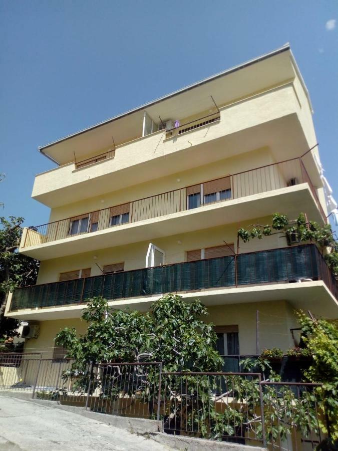 Appartement Luka à Split Extérieur photo